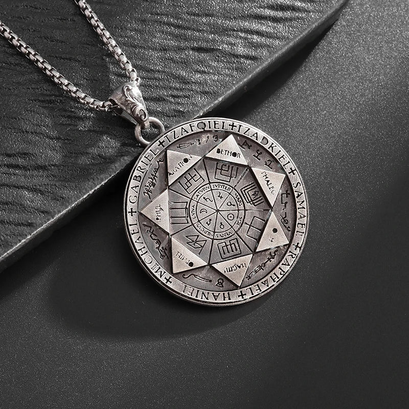 Retro Seven Angels Magic Circle Solomon\'s Seal Necklace Pendant Personalized Men\'s Punk Lucky Amulet Jewelry