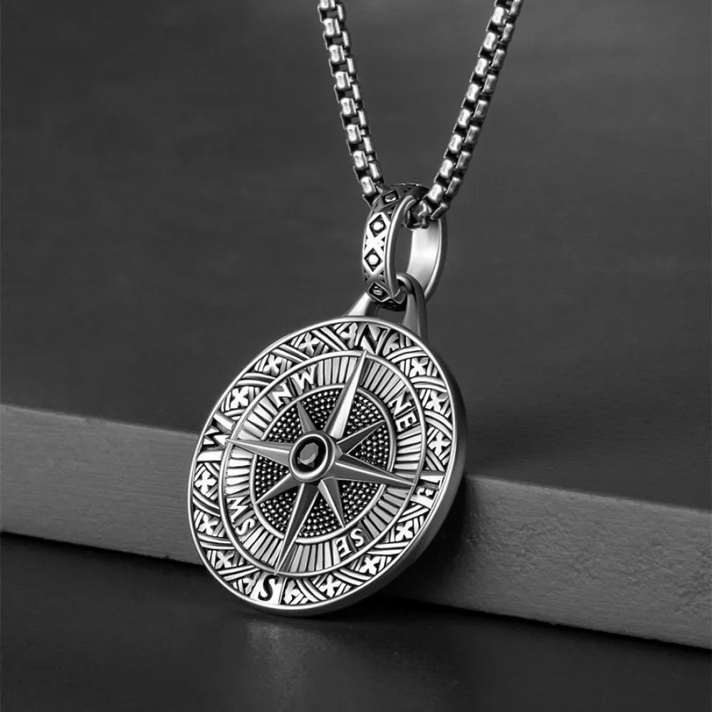 Quality Fashionable Medal Necklace Pendant Pirate Ship Compass Personality Men\'s Necklace Pendant Hip Hop Jewelry Trend Jewelry