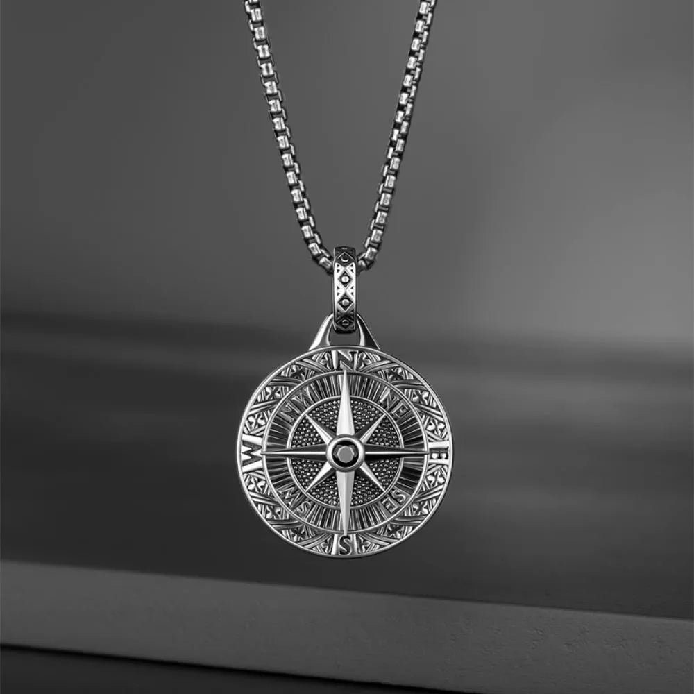 Quality Fashionable Medal Necklace Pendant Pirate Ship Compass Personality Men\'s Necklace Pendant Hip Hop Jewelry Trend Jewelry